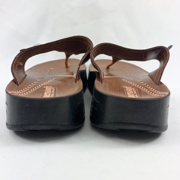 Aerosoft Joana Comfortable Arch Support Platform Sandal for Women